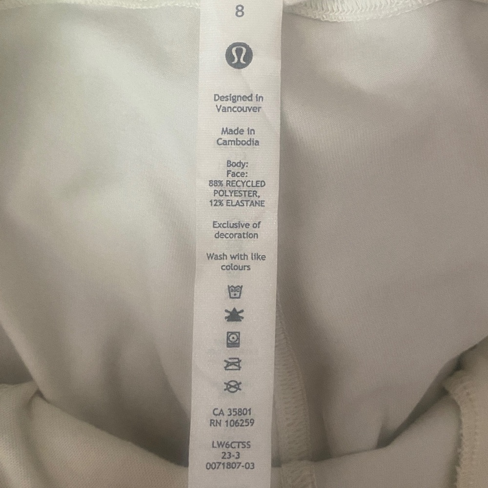 LuLuLemon Soft Jersey Classic Fit Cropped  Mid-Rise Joggers - Picture 6 of 8